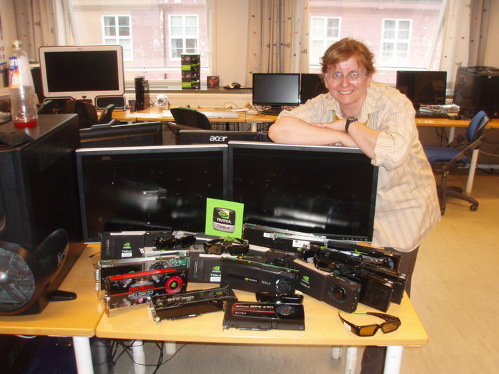 Elster posing with said GPUs, 2010