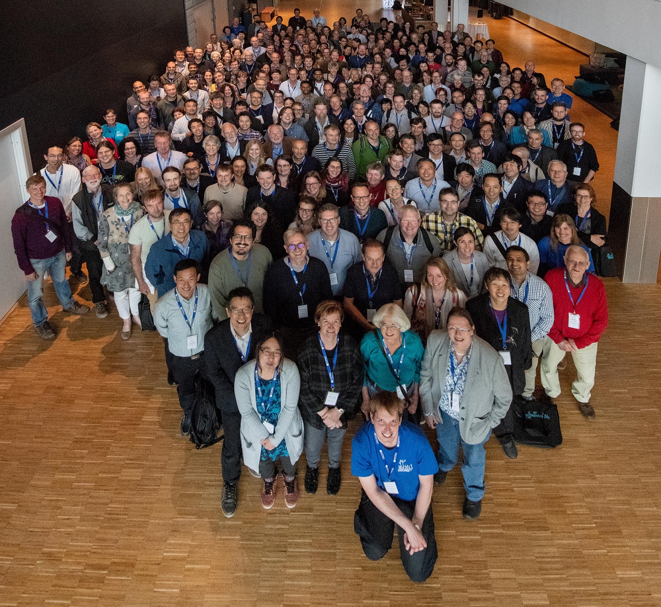 conference attendees group photo