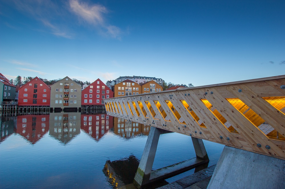The Trondheim HolzBau Pier (2014). Architects: John Haddal Mork and Anders Gunleiksrud. Photo: Sophie Labonnote-Weber.