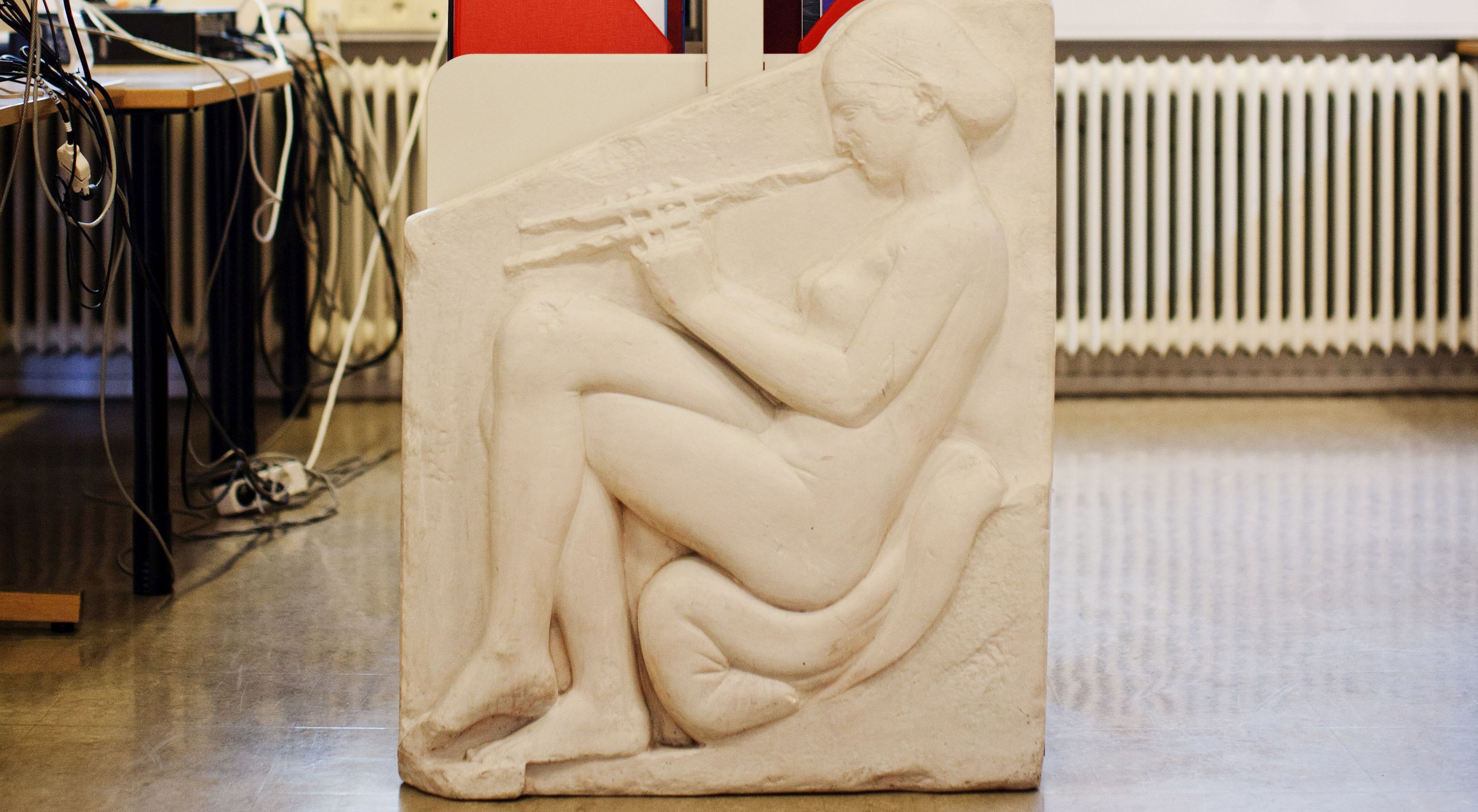 Relief, art library