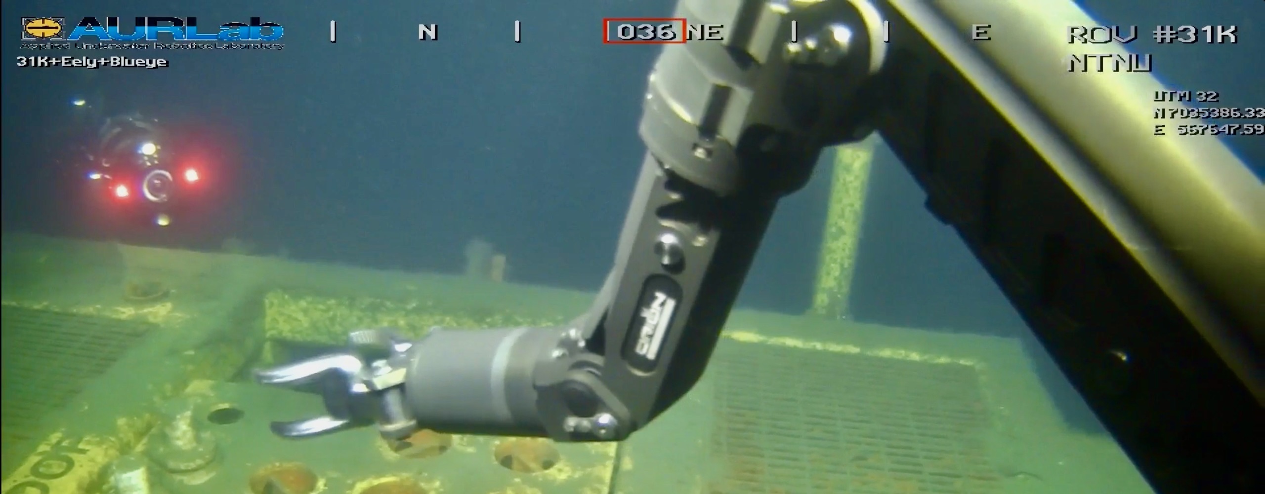 Three underwater robots under water in Trondheimsfjorden - Eely, 30K and Blueye