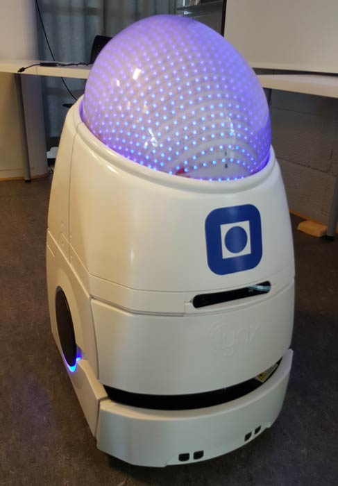 Robot