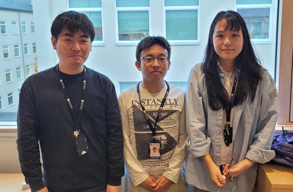 Photo of three guest researchers from Japan