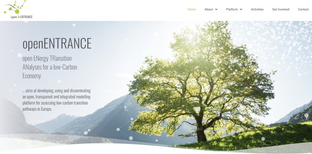 Screenshot of OpenENTRANCE website, photo