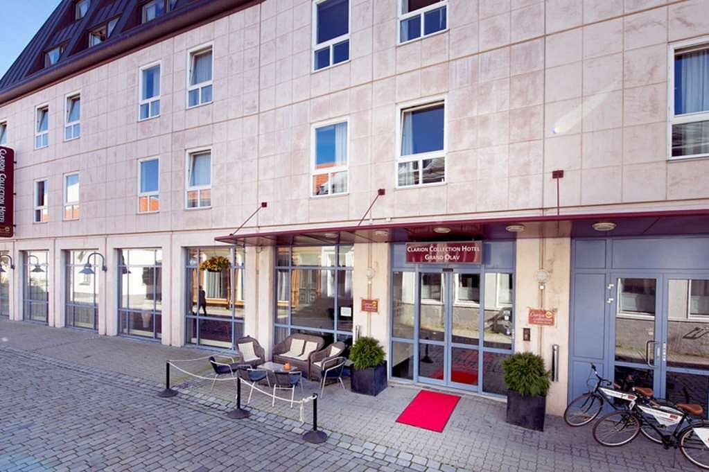 Hotel building. Photo