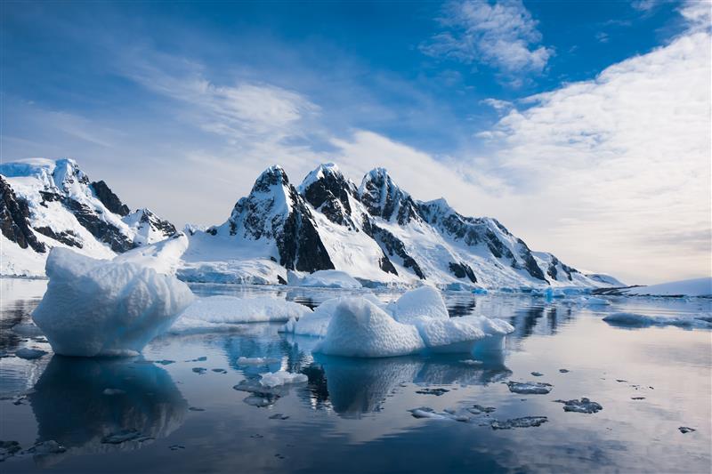 Ice floating in the Arctic sea