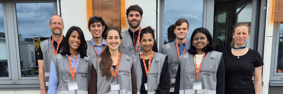 group photo lab visitors. photo