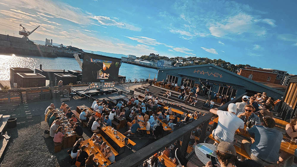 HAVET terrace outside