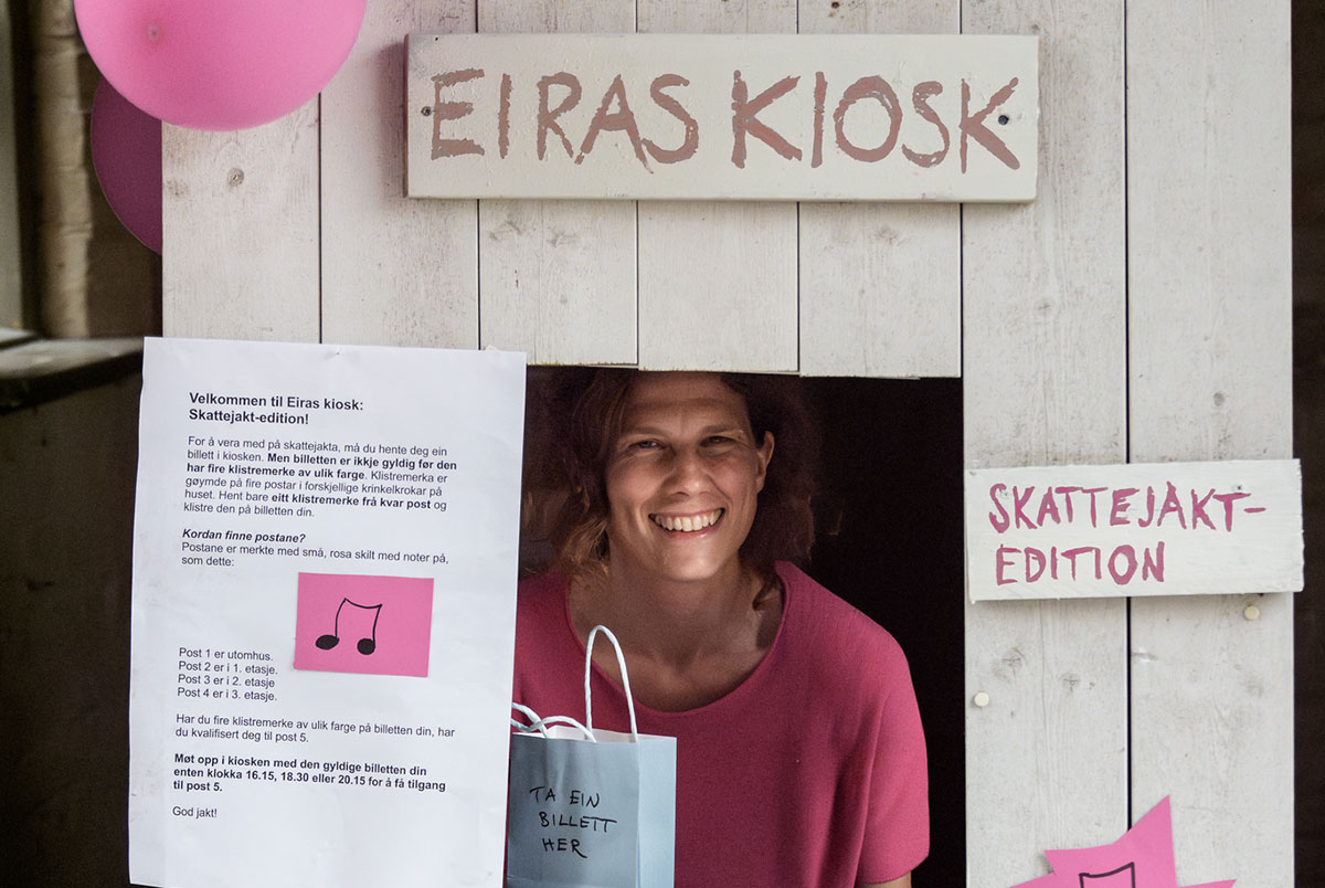 Eira's Kiosk: Treasure Hunt Edition, Kunstfest Rotvoll, August 2024. Photo: Thor Egil Leirtrø.