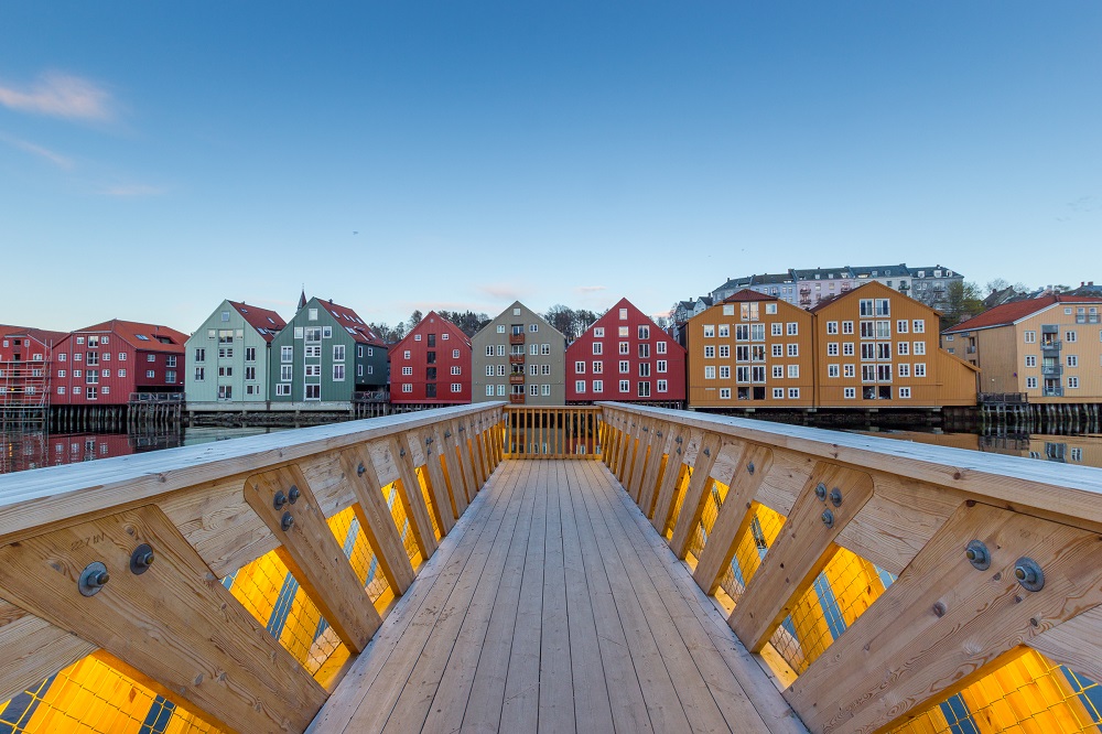 The Trondheim HolzBau Pier (2014). Master thesis NTNU / AB Faculty: John Haddal Mork and Steinar Hillersøy Dyvik. Photo: Sophie Labonnote-Weber.