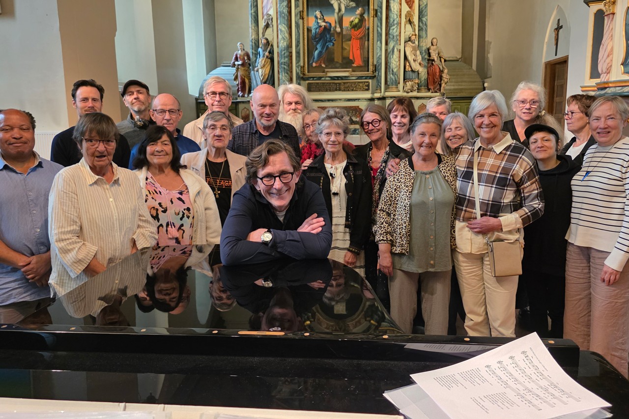 The choir Liv Laga in Vår Frue church with conductor Knut Størdal