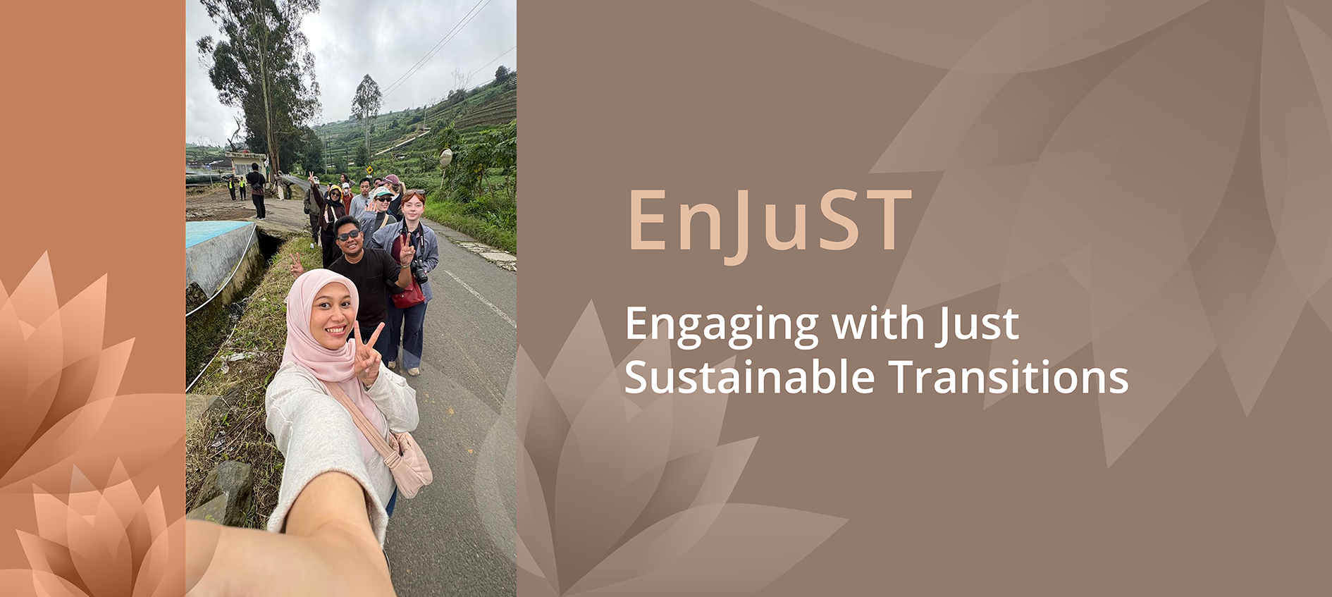 Pictures of a student doing a selfie together with her student group in Indonesio