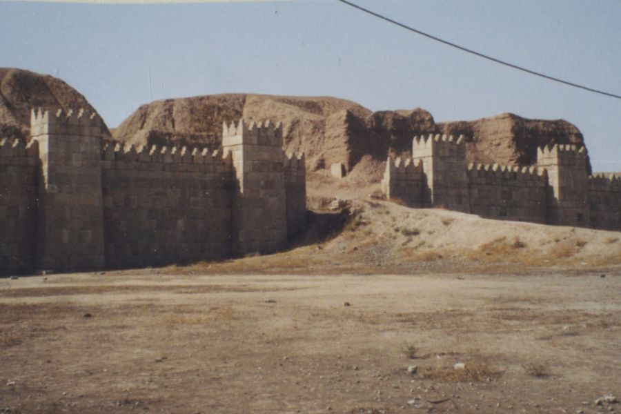 Foto Ninives murer høsten 2007