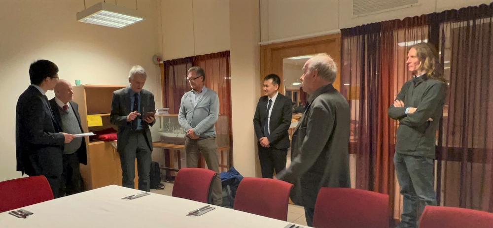 Associate Professor Zhaolong Yu (administrator), Matti Leppäranta, Jørgen Amdahl, Bernt Leira (supervisor), Chana S (PhD), Jørgen Juncker Jensen (2 Opponent, Professor Emeritus, DTU) and Professor Knut Høyland.
